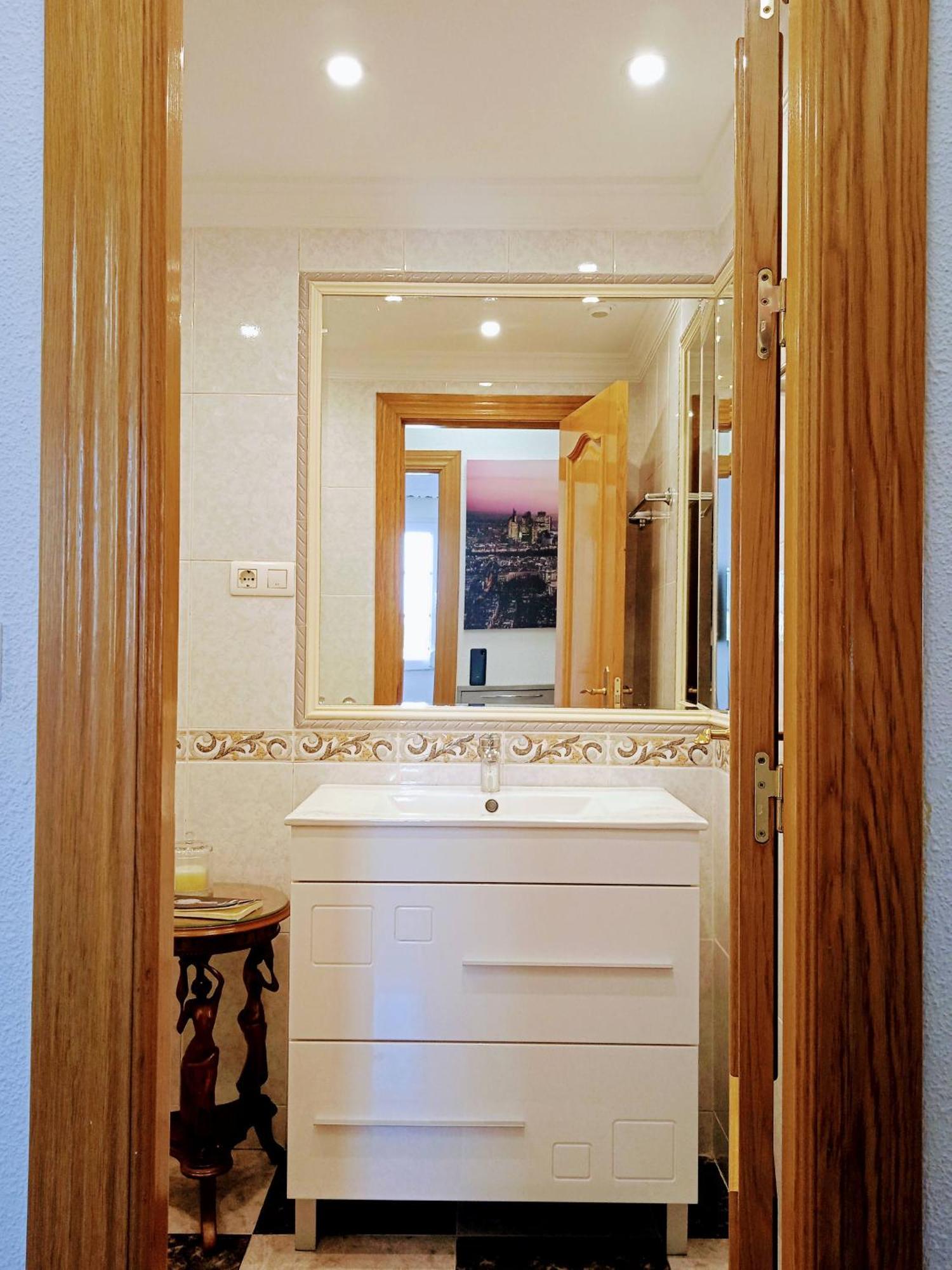 Iberos Royal Apartment La Zubia  Exterior photo
